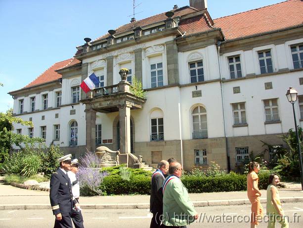 2007-07-14_11-36-47_Juillet_28,0mm_1_640_eme_DiMAGE A2 